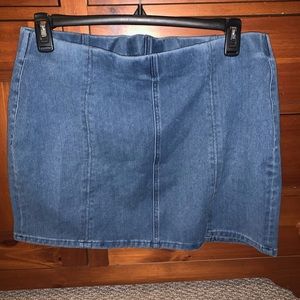 Denim American Eagle skirt